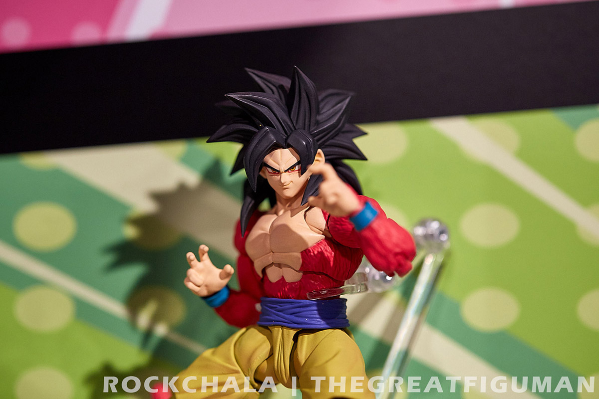 SDCC2021 Tokyo Showroom: SSJ4 Son Goku